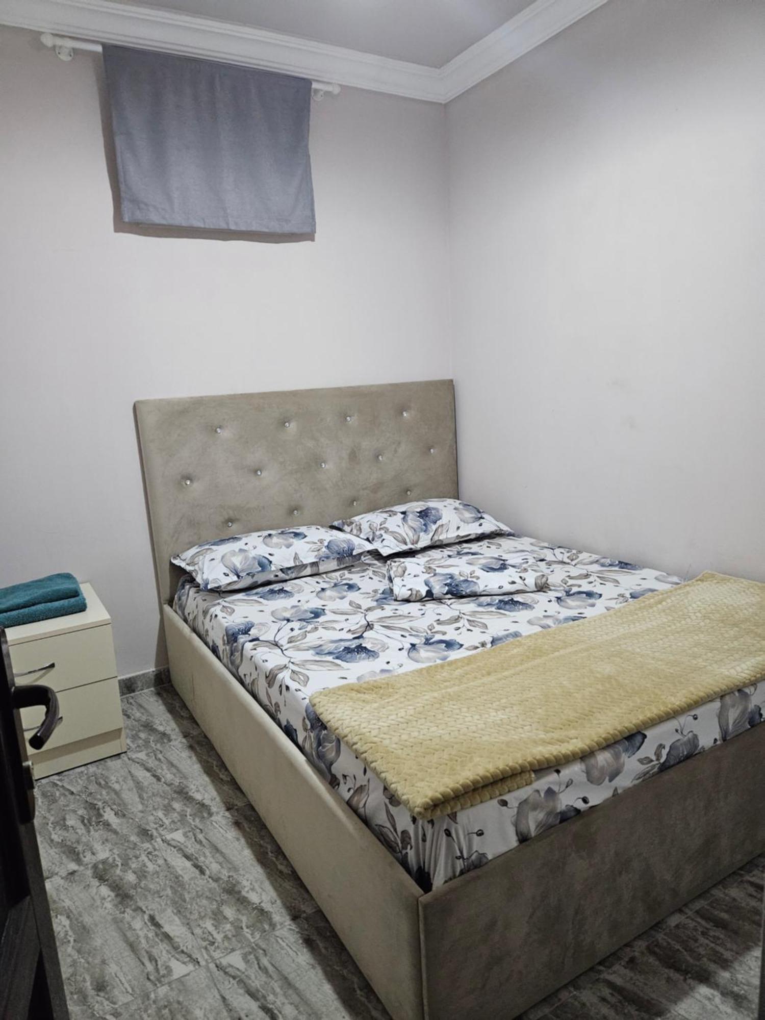 Galstyans Hotels Zvartnots Airport P'arak'ar ภายนอก รูปภาพ